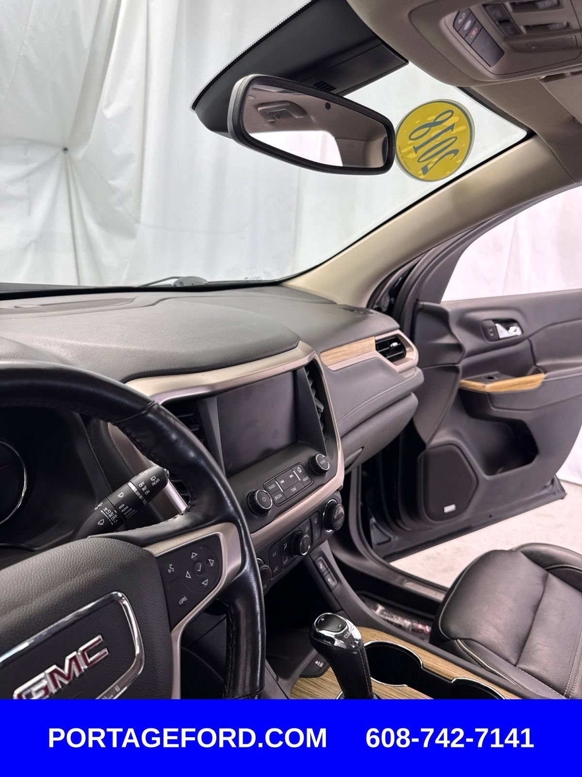 Used 2018 GMC Acadia Denali w/ Technology Package AWD/4WD image 20