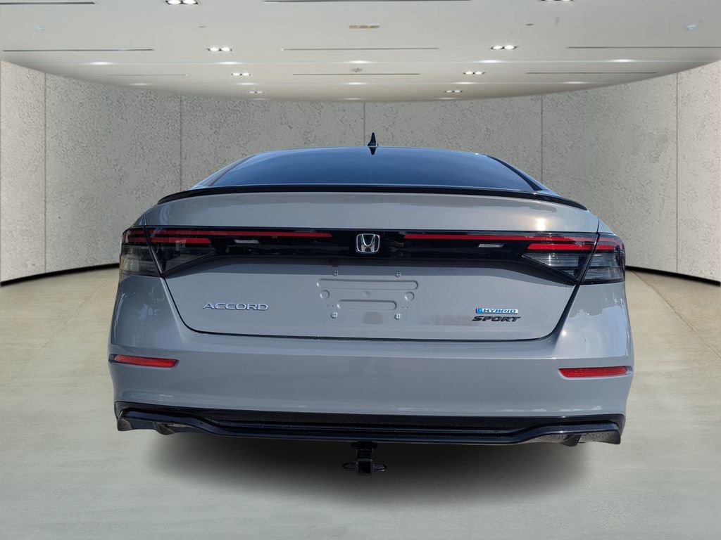Used 2025 Honda Accord Sport image 4
