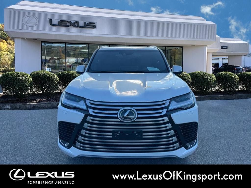 Used 2023 Lexus LX 600 4WD w/ Accessory Package (Z1) image 8
