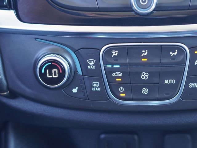 Used 2019 Chevrolet Traverse RS w/ LPO, Floor Liner Package FWD image 30