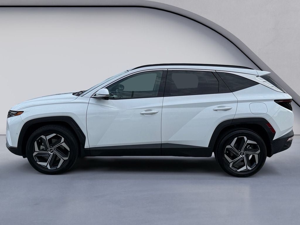Used 2023 Hyundai Tucson Limited AWD/4WD image 2