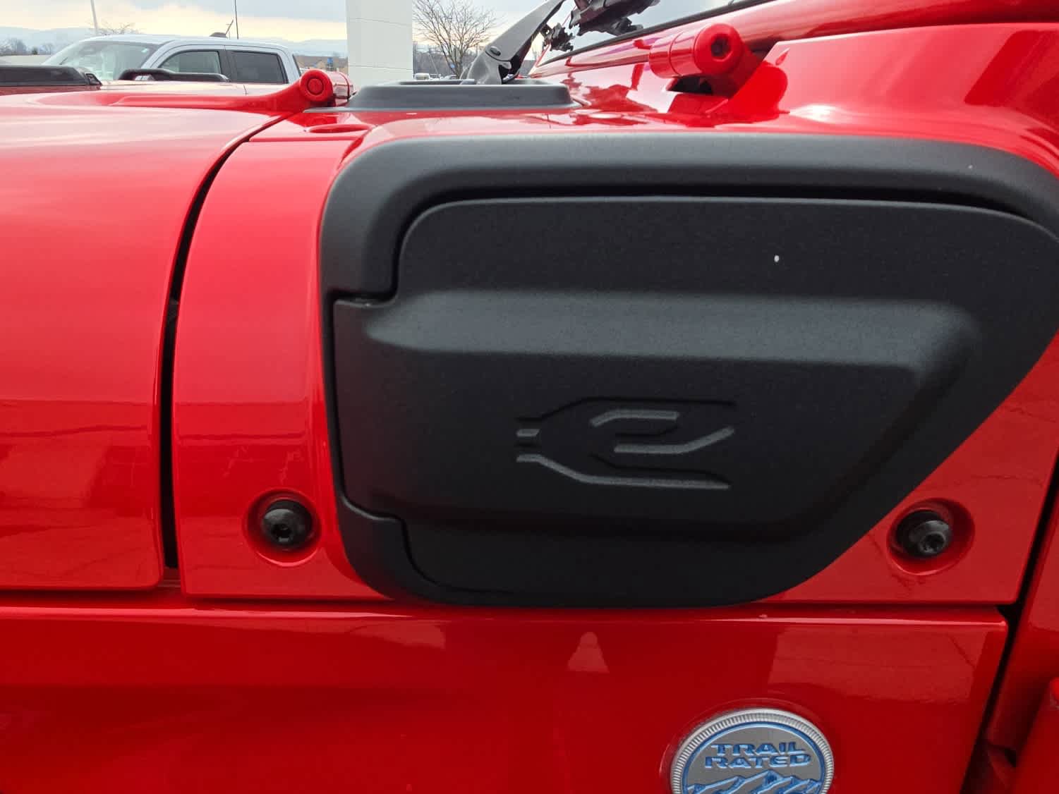Used 2024 Jeep Wrangler Sahara w/ Technology Group image 12