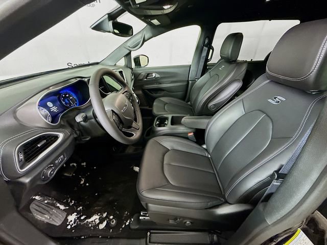 New 2026 Chrysler Pacifica Select w/ S Appearance Package image 19
