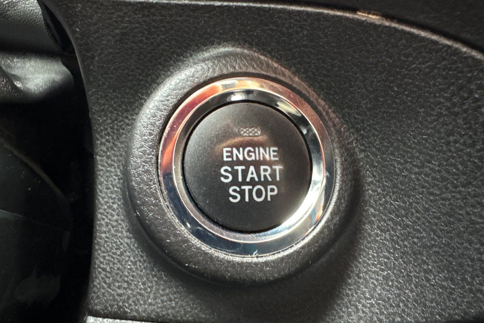 Used 2022 Subaru Ascent Premium w/ Convenience Package AWD/4WD image 25