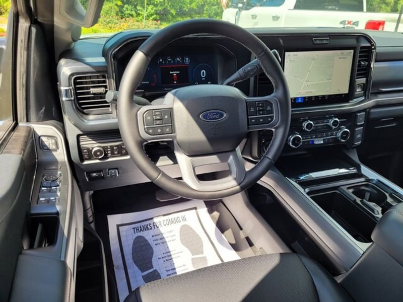 New 2025 Ford F250 Lariat w/ Chrome Package image 6