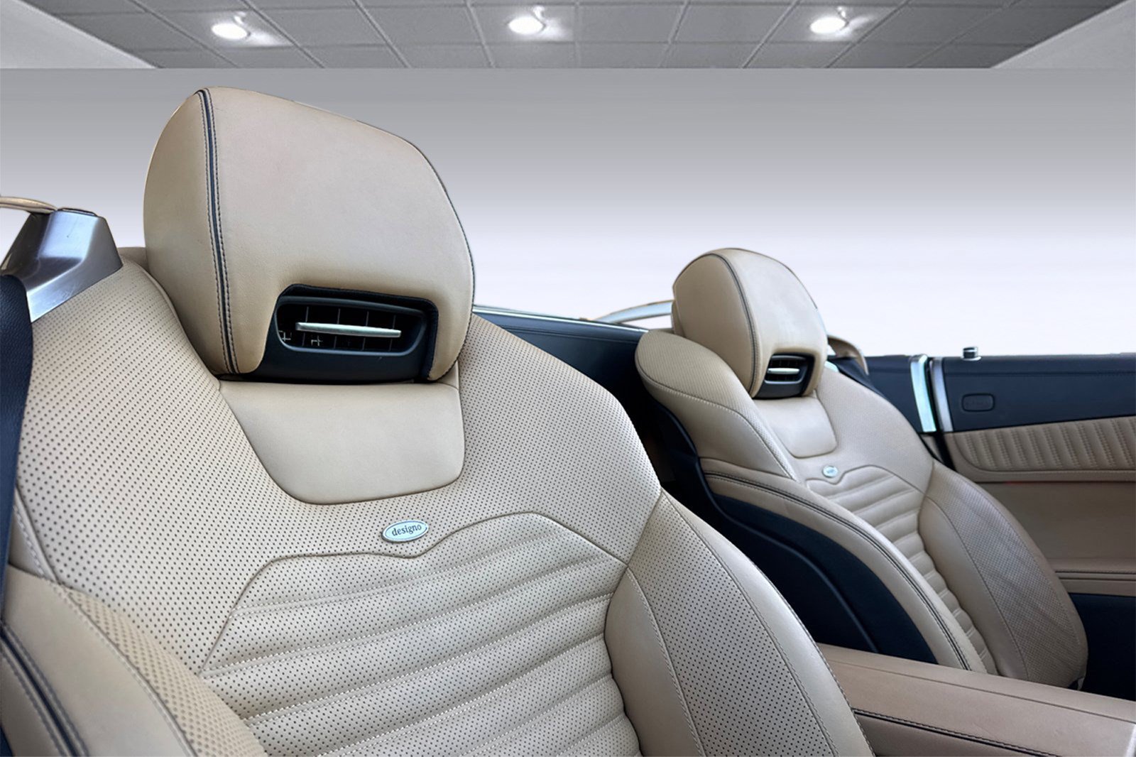 Certified 2017 Mercedes-Benz SL 550 image 29
