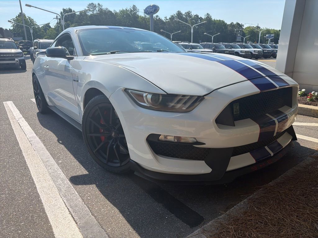 Used 2016 Ford Mustang Shelby GT350 RWD image 3