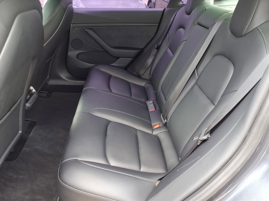 Used 2021 Tesla Model 3 Performance AWD/4WD image 29