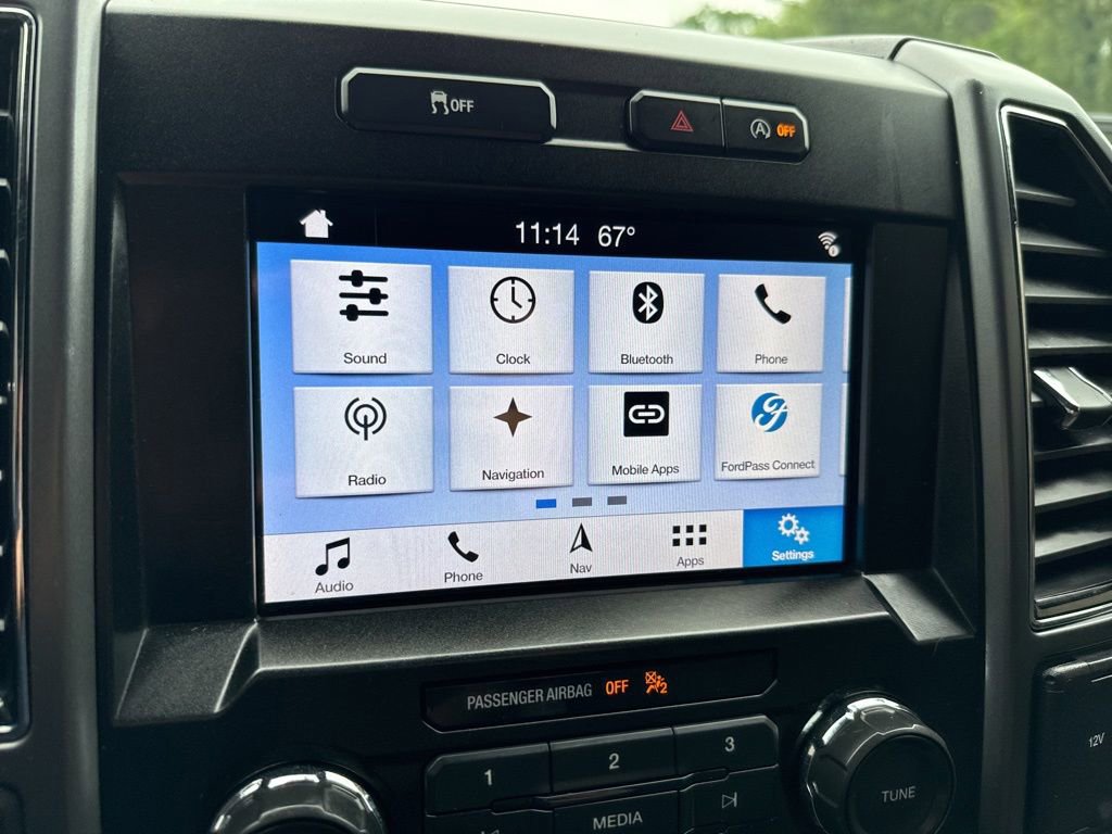 Used 2019 Ford F150 XLT w/ Equipment Group 302A Luxury AWD/4WD image 31