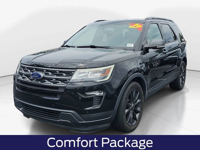 Certified 2019 Ford Explorer XLT w/ Equipment Group 202A FWD image 9