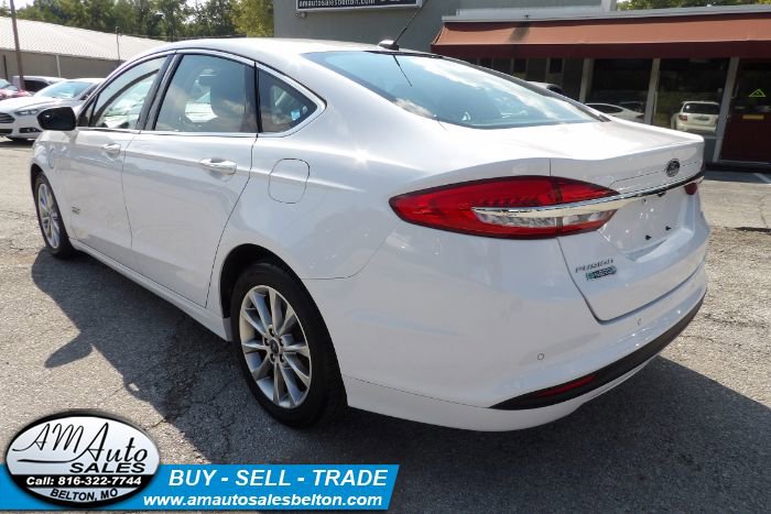 Used 2018 Ford Fusion Energi SE image 3