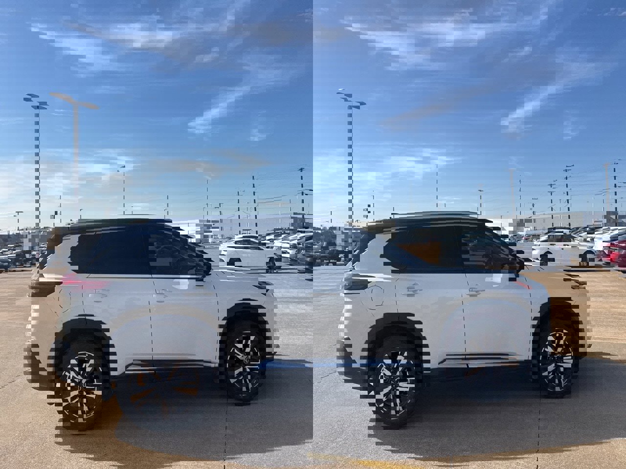 Used 2021 Nissan Rogue SL w/ Premium Package image 28