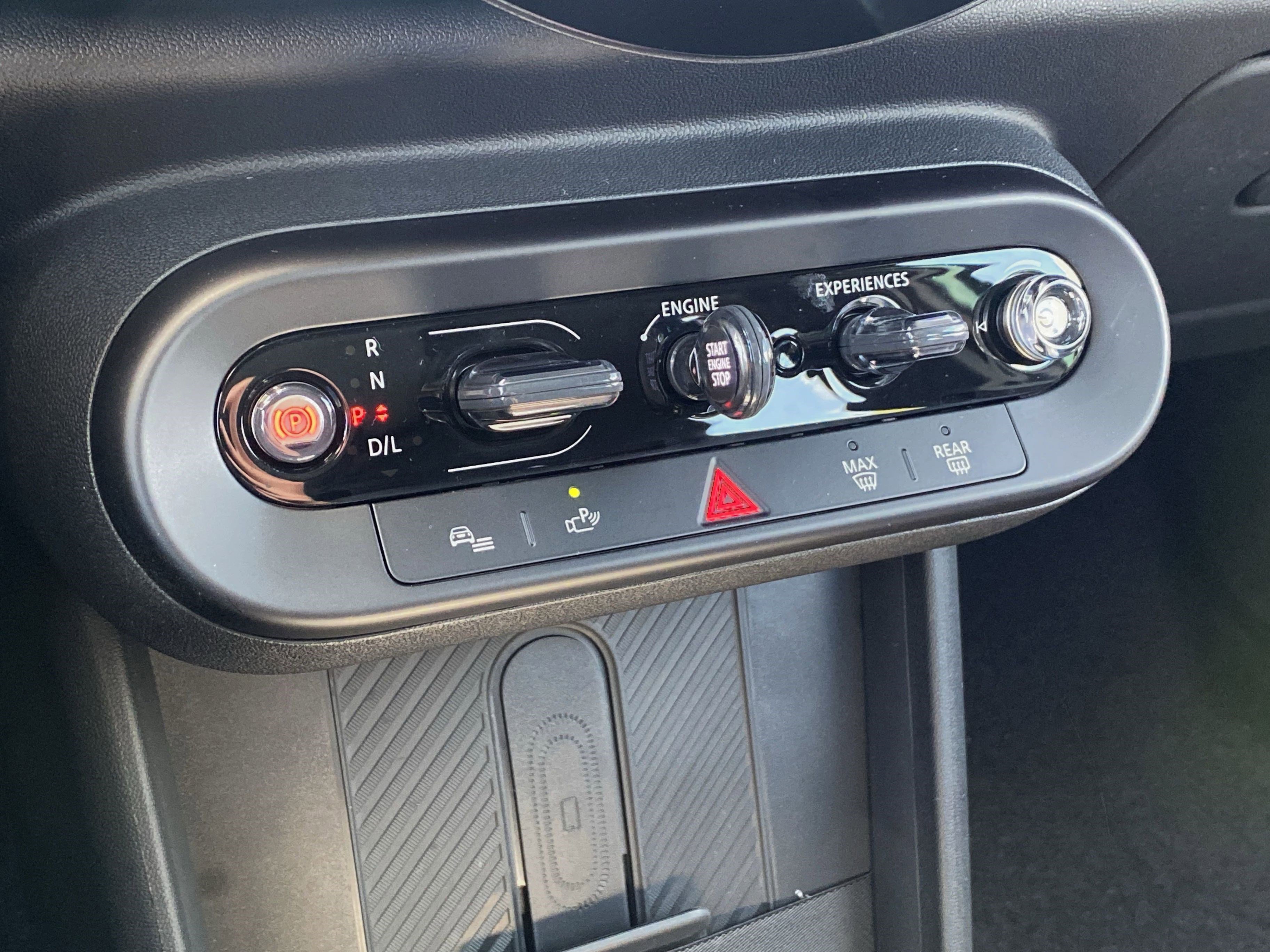 Certified 2025 MINI Cooper S image 29