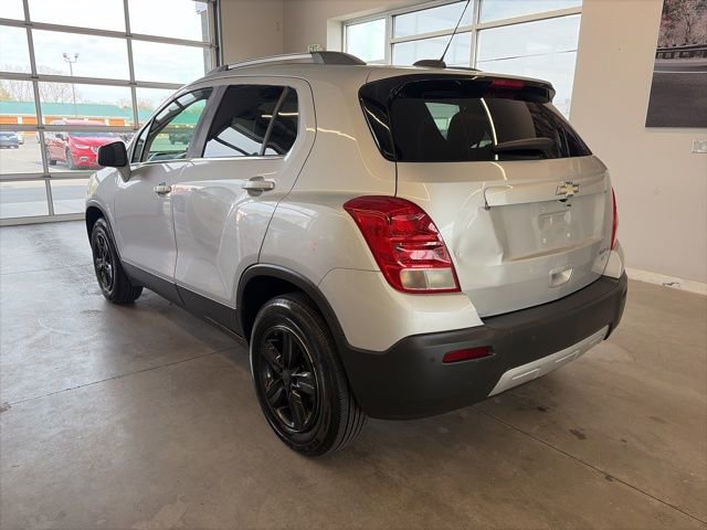 Used 2016 Chevrolet Trax LT w/ LT Convenience Package AWD/4WD image 6