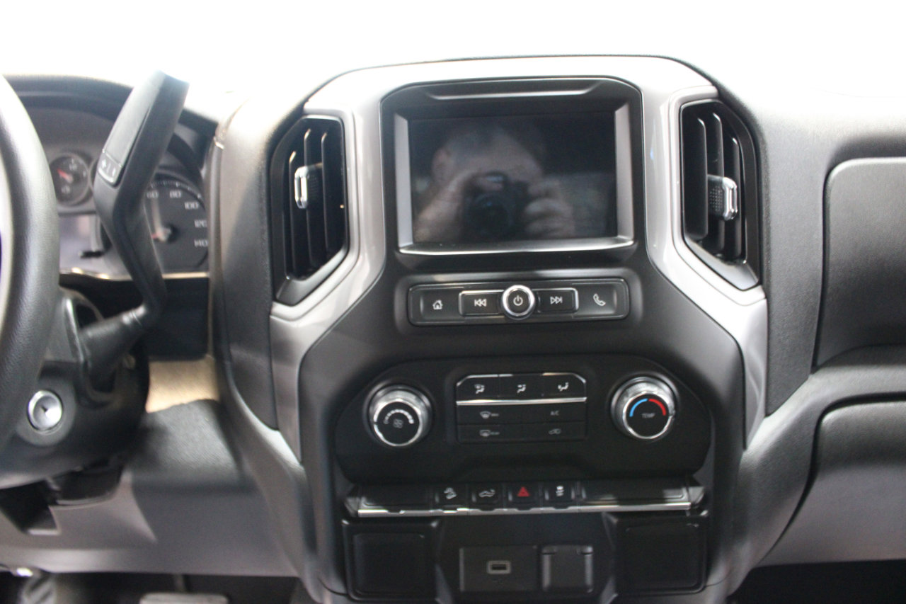 Used 2019 Chevrolet Silverado 1500 Custom Trail Boss w/ Custom Convenience Package image 15