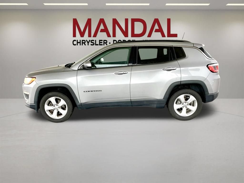 Used 2019 Jeep Compass Latitude w/ Popular Equipment Group AWD/4WD image 8