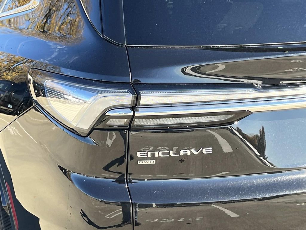Used 2025 Buick Enclave Avenir w/ Trailering Package, 5000 lbs. image 10