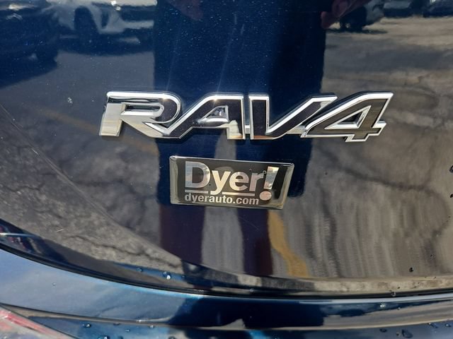 Used 2017 Toyota RAV4 XLE FWD image 24