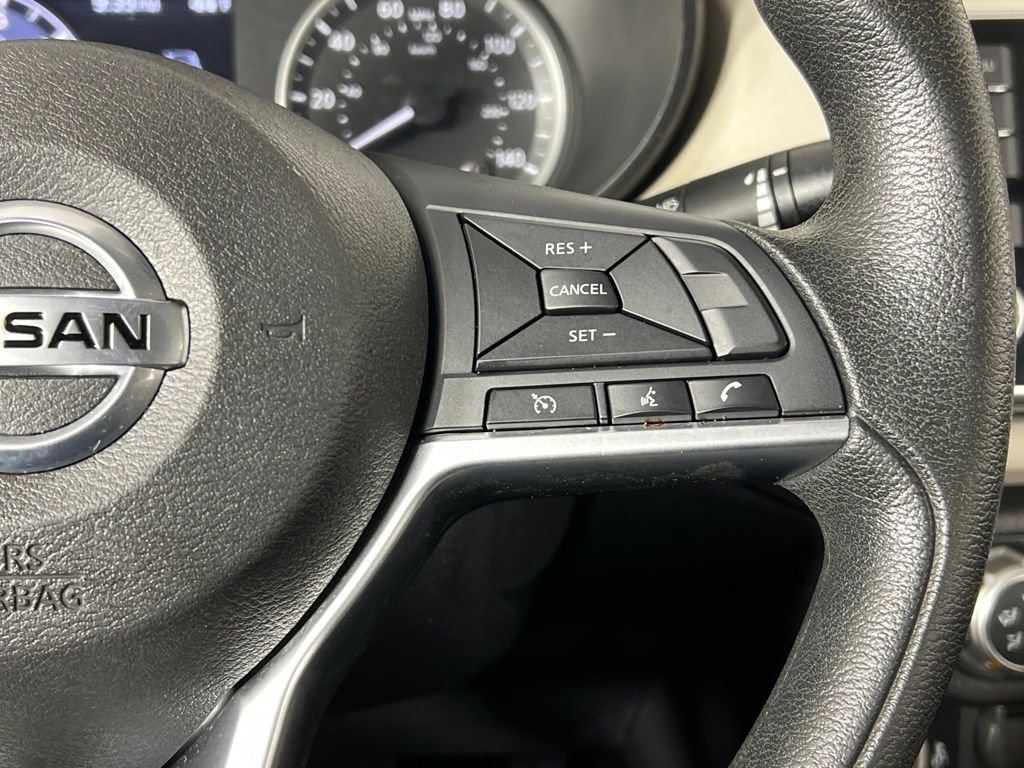 Used 2021 Nissan Versa SV image 10