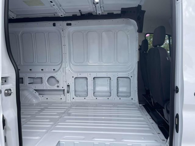 New 2026 Ford Transit 250 148 Medium Roof image 7