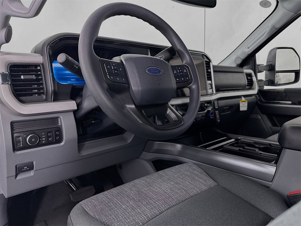 New 2026 Ford F350 XLT w/ XLT Premium Package image 9