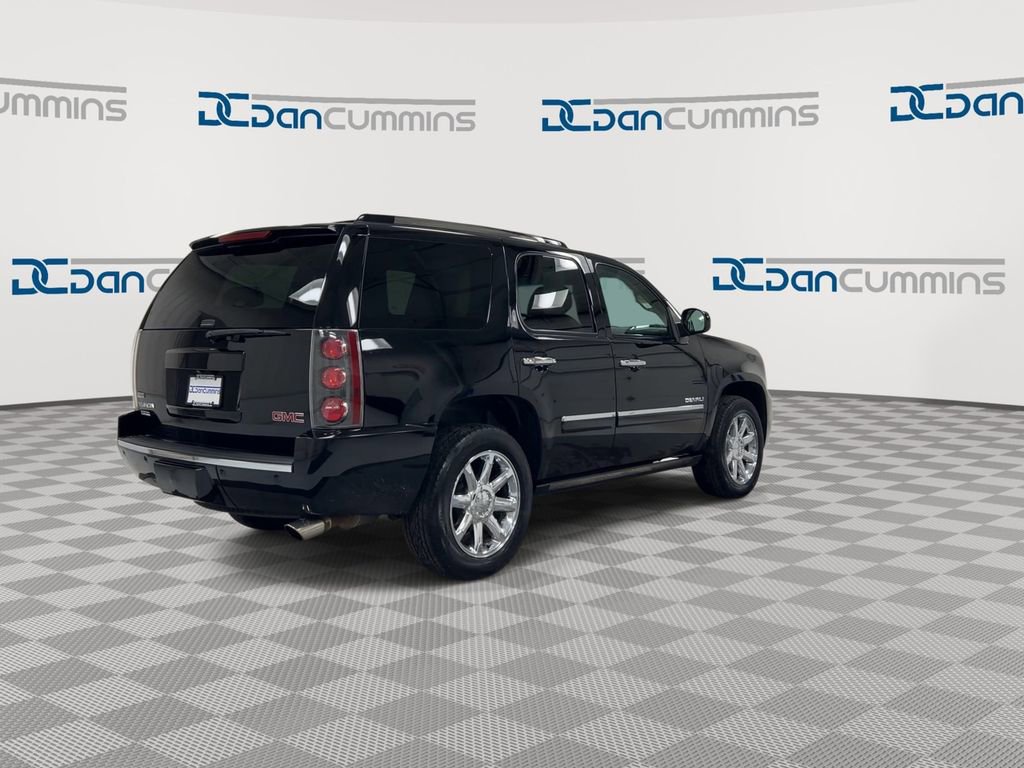 Used 2011 GMC Yukon Denali image 8