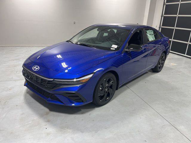 New 2026 Hyundai Elantra Sport image 3