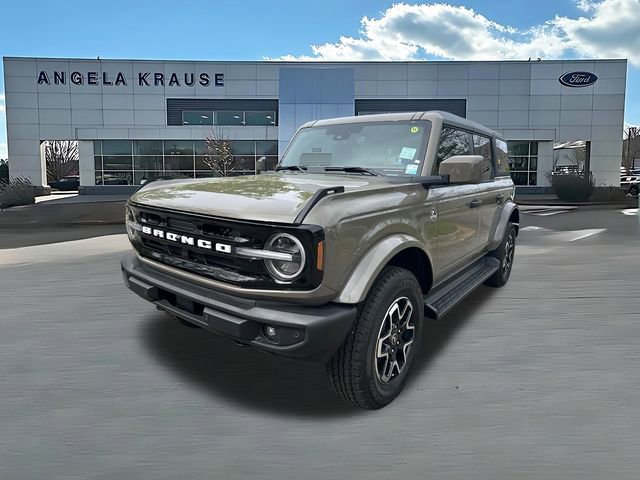 New 2026 Ford Bronco Outer Banks image 3
