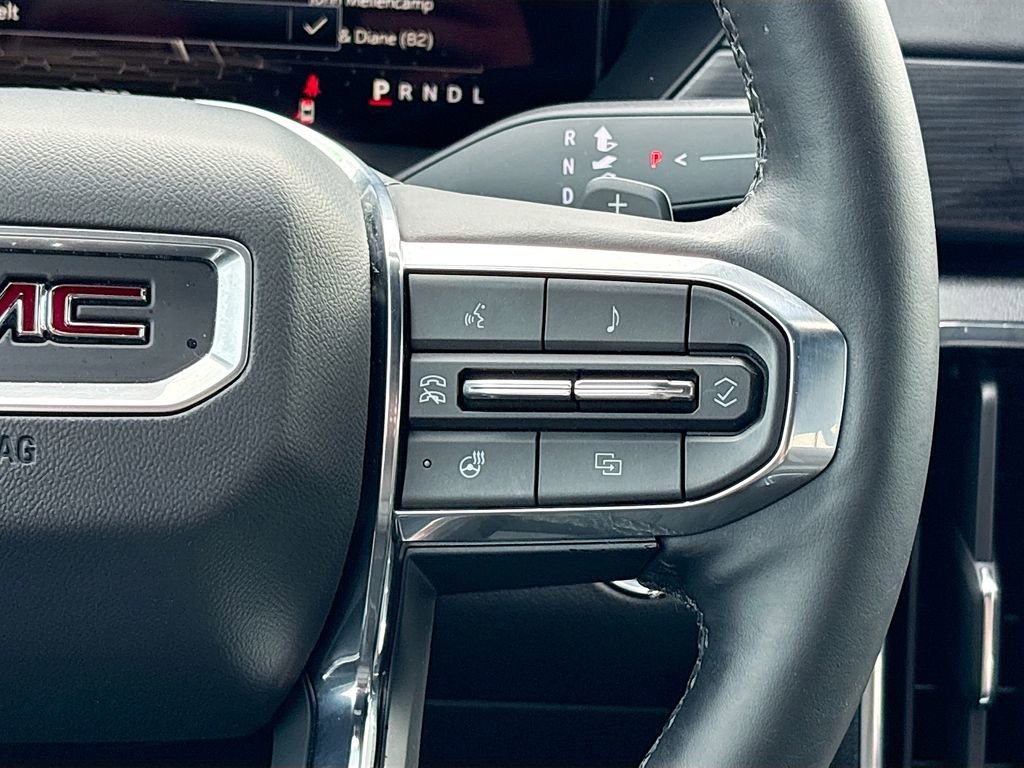 Used 2024 GMC Acadia Elevation w/ Trailering Package image 12