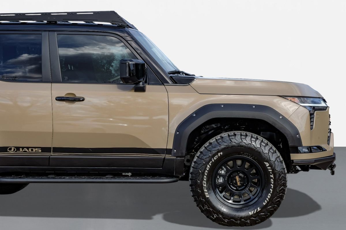 Used 2025 Lexus GX 550 image 7