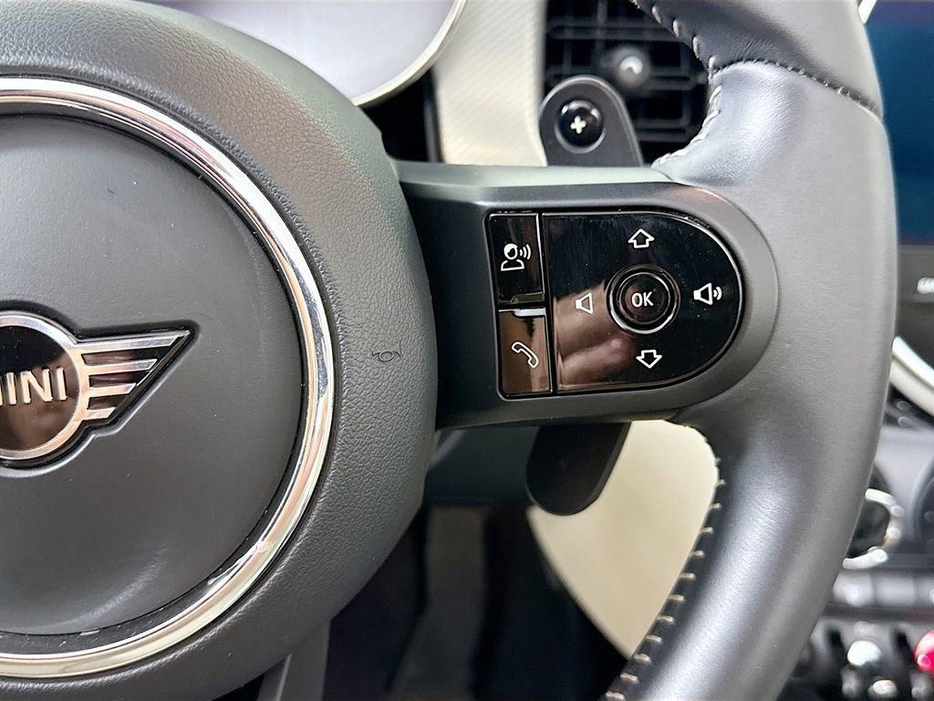 Used 2023 MINI Cooper S w/ Signature Upholstery Package FWD image 20