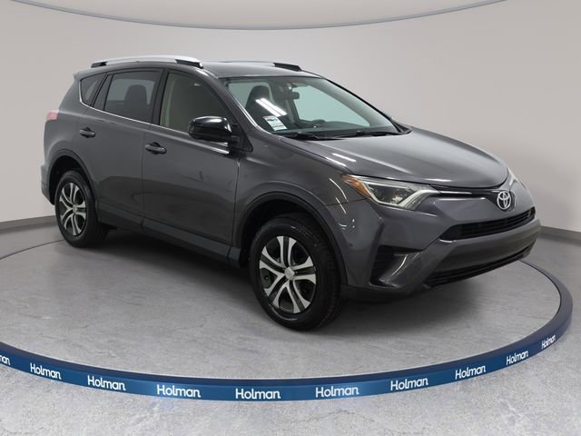 Used 2016 Toyota RAV4 LE FWD image 4