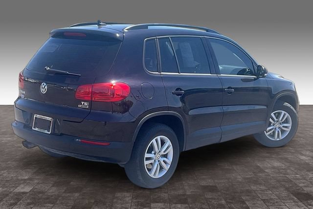 Used 2017 Volkswagen Tiguan S AWD/4WD image 2
