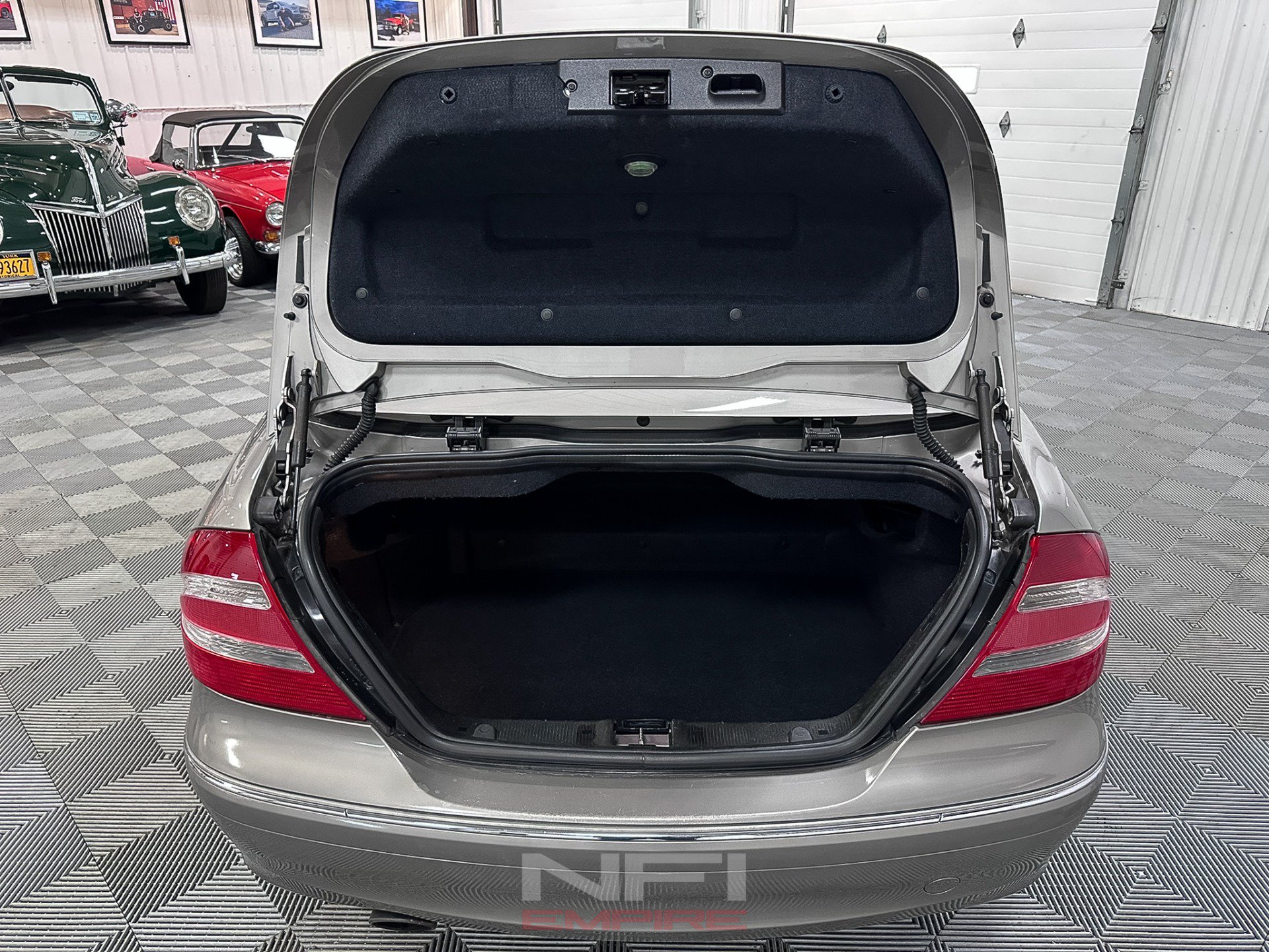 Used 2004 Mercedes-Benz CLK 320 Cabriolet image 53
