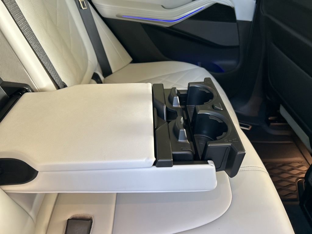 Used 2024 BMW X5 xDrive40i w/ M Sport Package image 39