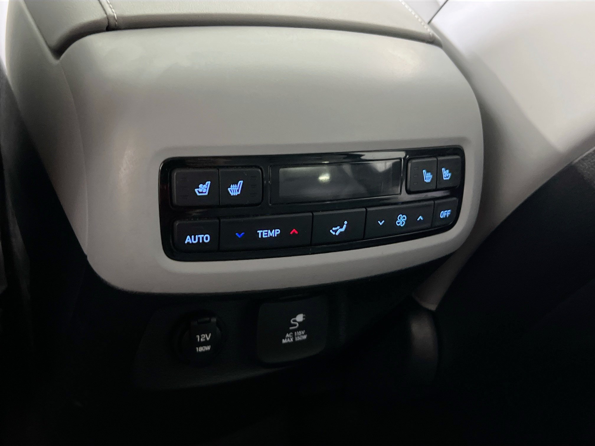 Used 2023 Hyundai Palisade SEL w/ Cargo Package AWD/4WD image 27