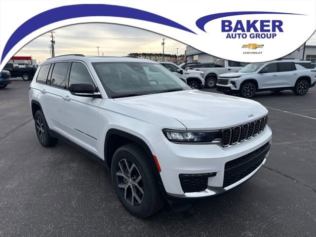 Used 2023 Jeep Grand Cherokee L Limited AWD/4WD image 1