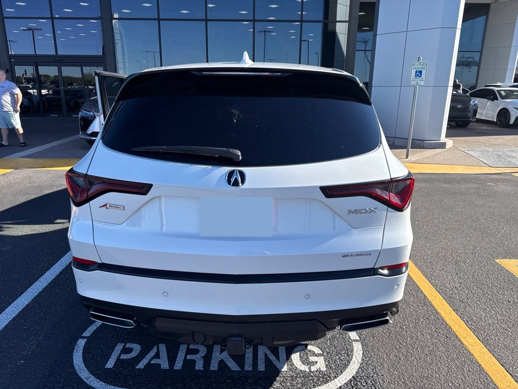 Used 2022 Acura MDX A-Spec AWD/4WD image 2