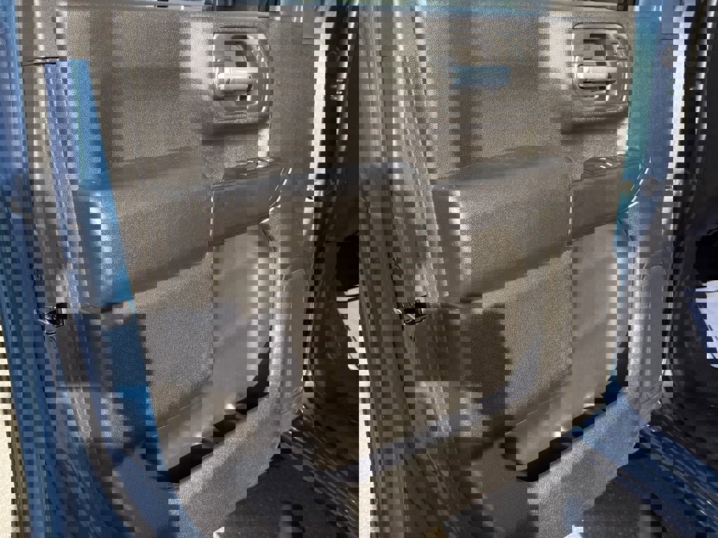 New 2026 Chevrolet Silverado 2500 Custom w/ Custom Convenience Package image 10