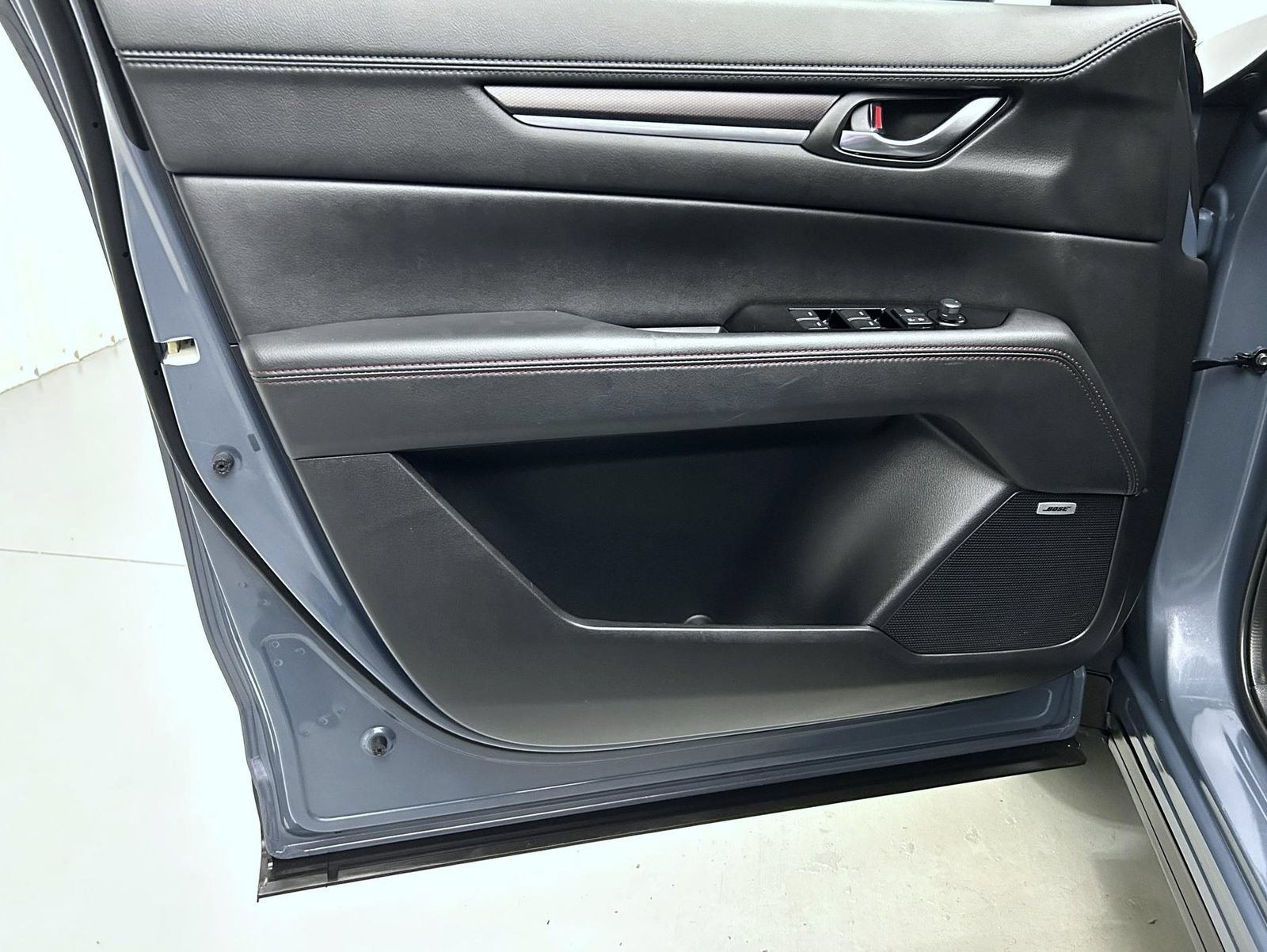 Certified 2023 MAZDA CX-5 Carbon Edition AWD/4WD image 9