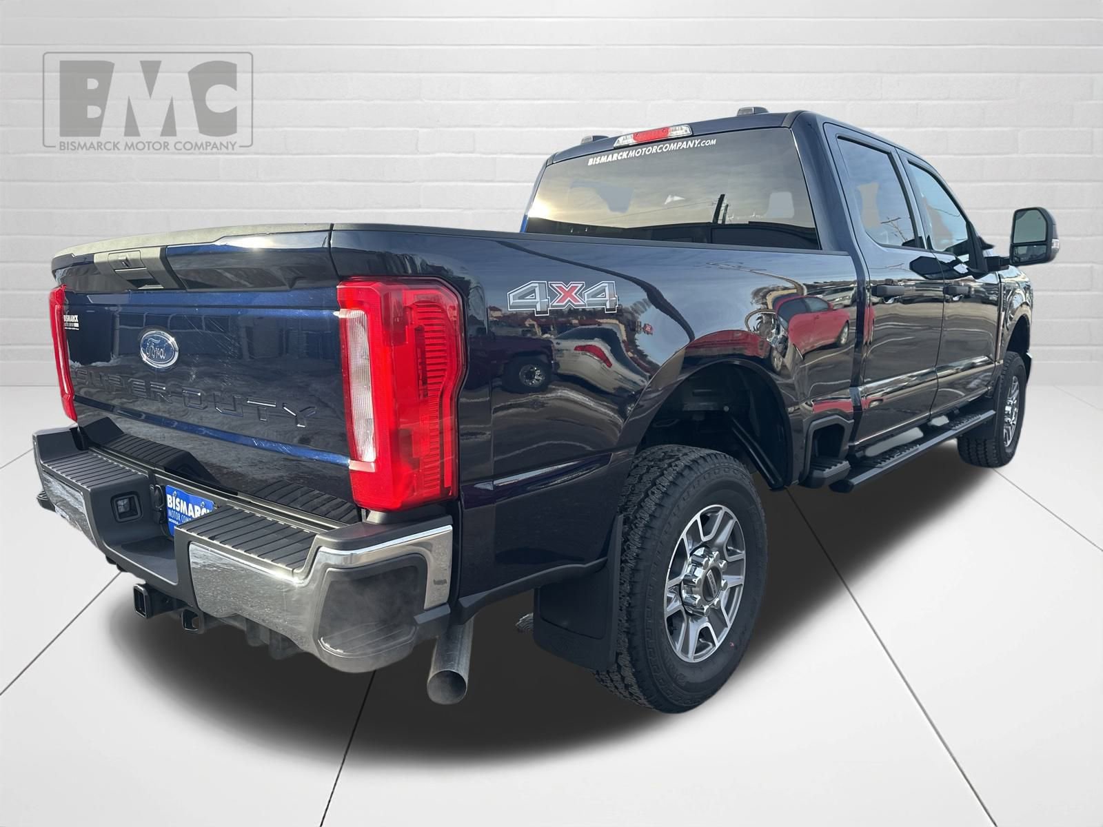 Used 2025 Ford F250 XLT w/ Snow Plow Prep Package AWD/4WD image 3