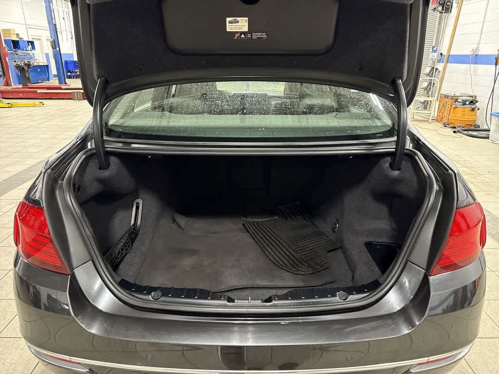 Used 2014 BMW 535i xDrive Sedan image 11