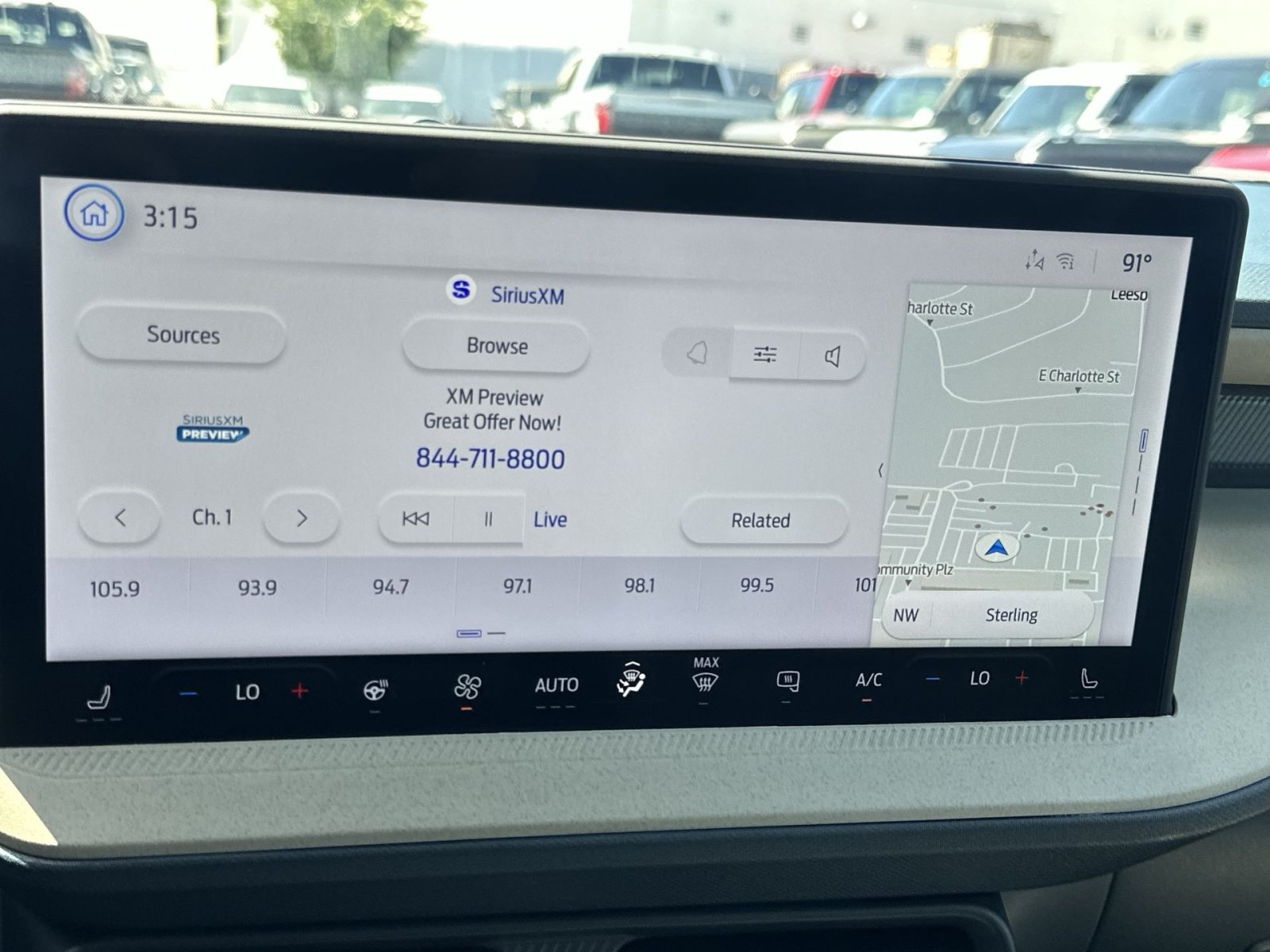 Certified 2025 Ford Maverick Lariat w/ 4K Tow Package AWD/4WD image 26
