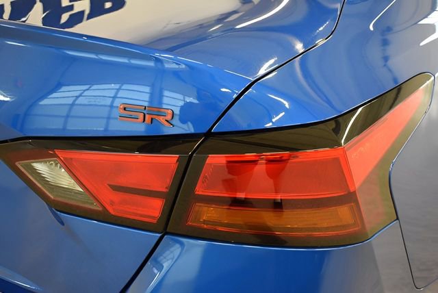 Used 2025 Nissan Altima 2.5 SR FWD image 12