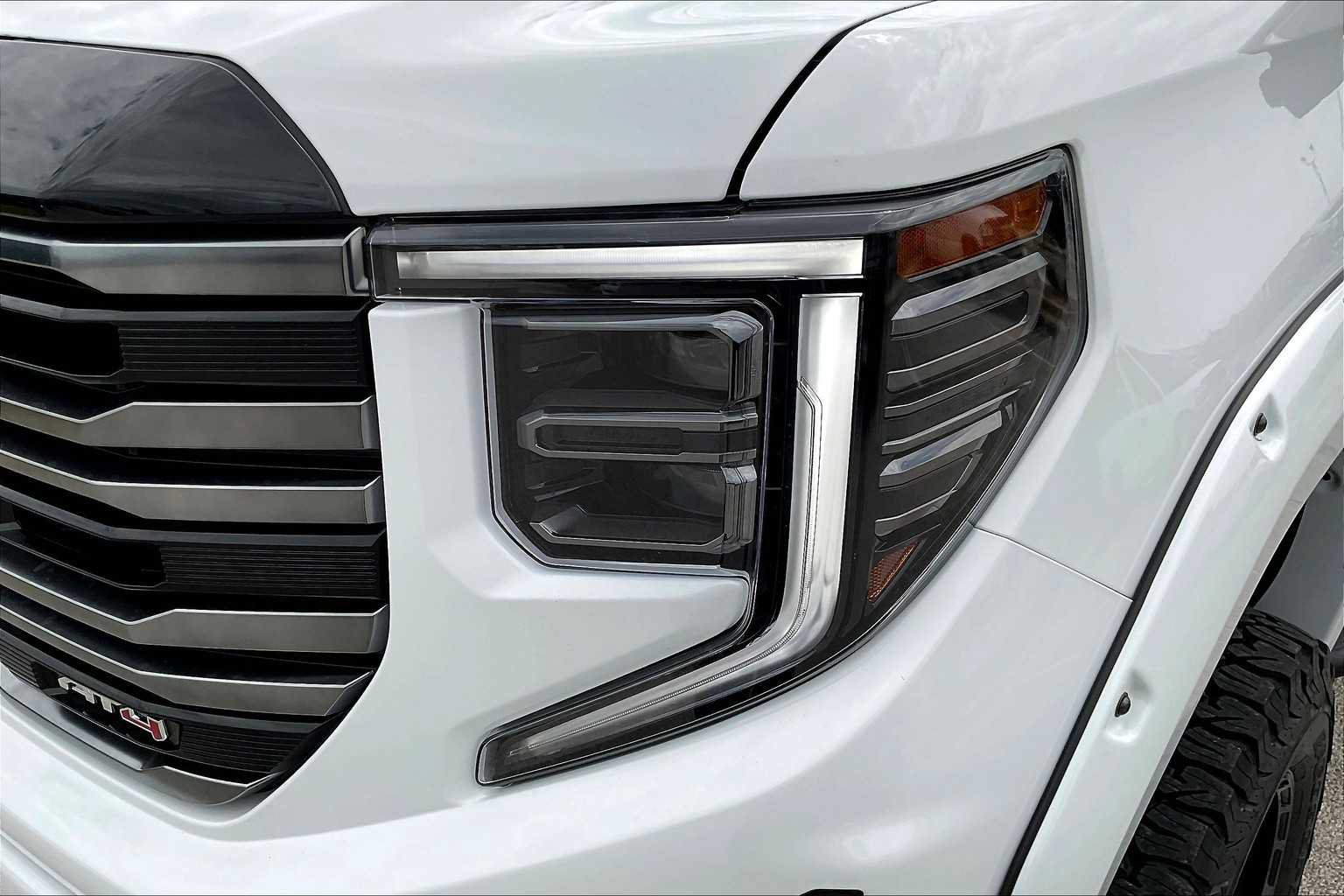 New 2025 GMC Sierra 1500 AT4 w/ AT4 Premium Package AWD/4WD image 21