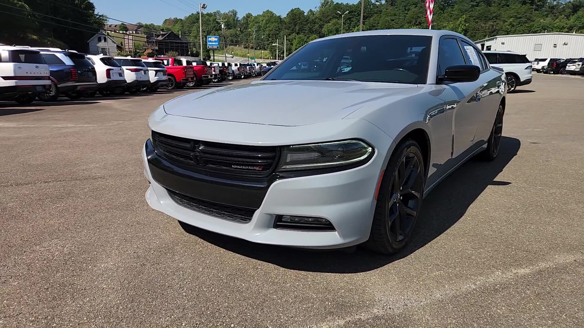 Used 2020 Dodge Charger SXT w/ Blacktop Package RWD image 13
