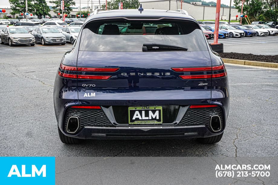 Used 2025 Genesis GV70 2.5T AWD/4WD image 10
