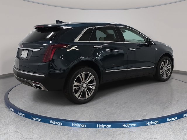 New 2026 Cadillac XT5 Premium Luxury w/ LPO, Floor Liner Package AWD/4WD image 5