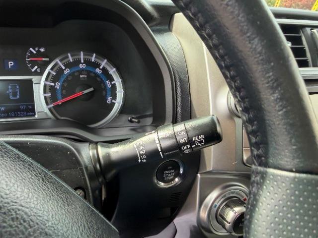 Used 2015 Toyota 4Runner Limited AWD/4WD image 21