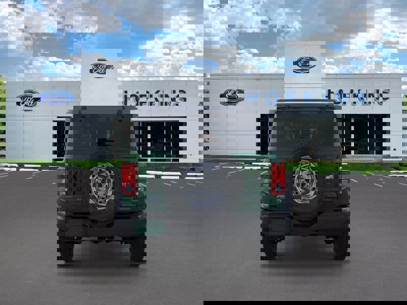 New 2025 Ford Bronco 4-Door image 5